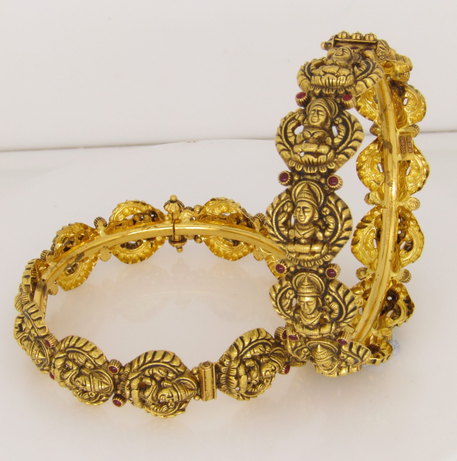 Antique Finish Bangles