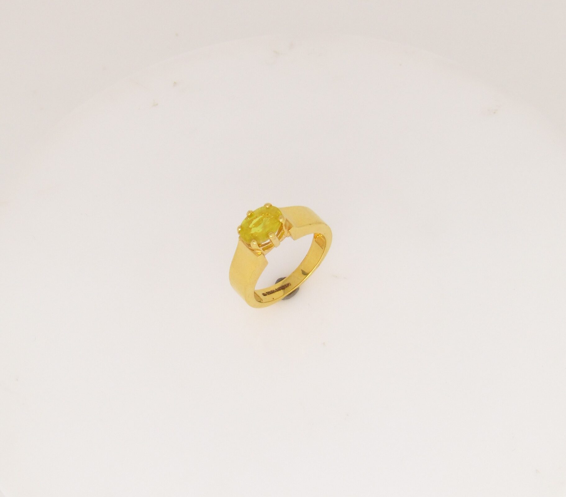 Royal Gold Band